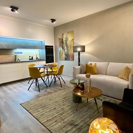 Ferienwohnung M20Apartman Szolnok Exterior foto